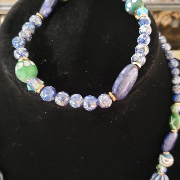 DENIM BLUE BEAUTIFUL NECKLACE & BRACELET SET - Picture 7 of 8